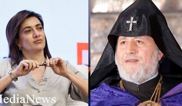 Анна Акопян опубликовала пост