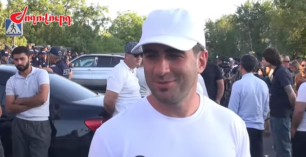 Вот что сказал сын Самвела Карапетяна о Пашиняне