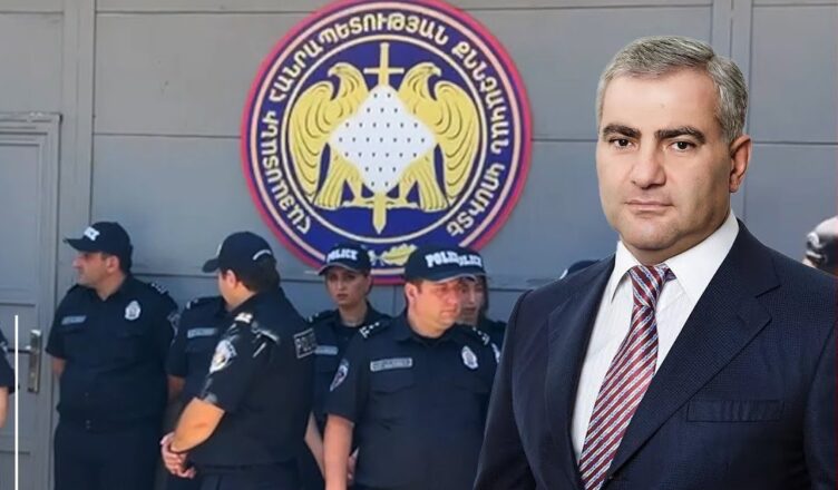Сотрудников заставляют участвовать в уличных протестах