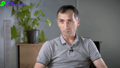 Карен Апоян