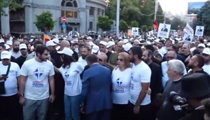 Количество участников митинга