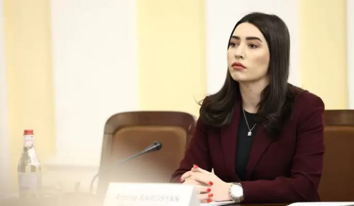 Над головами некоторых чиновников сгустились темные тучи.