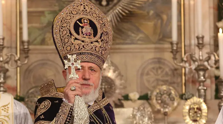 Сурен Саргсян пишет