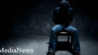Потребовали 15 000 долларов