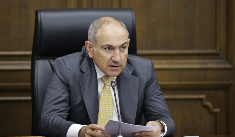 Премьер-министр подписал указы