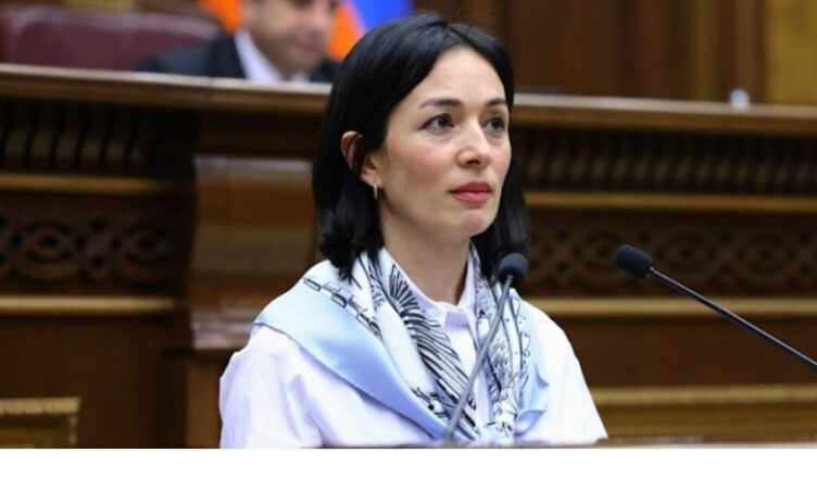 Жанна Андреасян