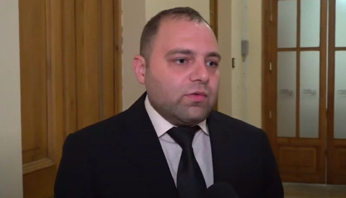 Давид Карапетян.