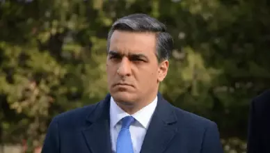 Арман Татоян