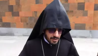 Вот что объявил священник.