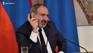 ПОДЕЛИТЕСЬ
