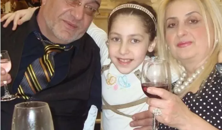 Кто жена Арташеса Алексаняна