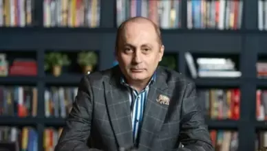 Вардан Гукасян