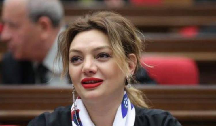 Что написала Хасмик Бабаджанян