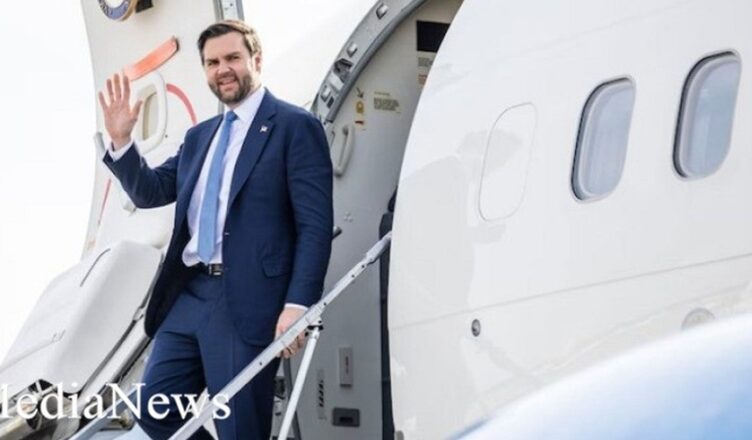 Вице-президент США прибыл в Армению