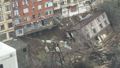 Жилой дом обрушился