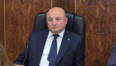 Вардан Гукасян