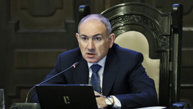 Ещё один чиновник уволен