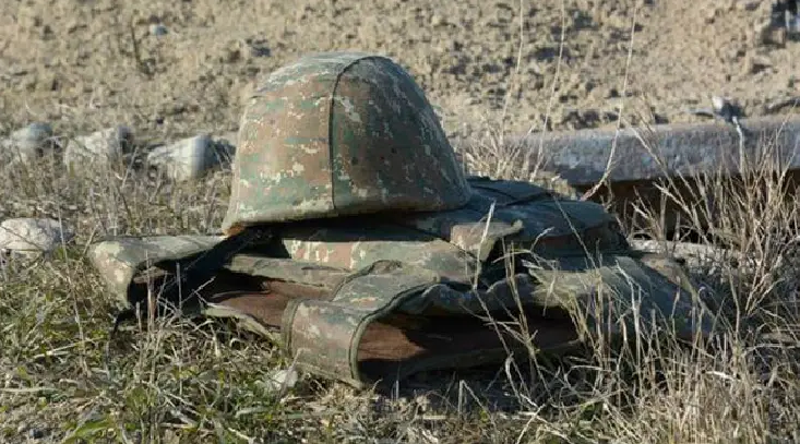 солдат