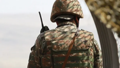 Военнослужащие